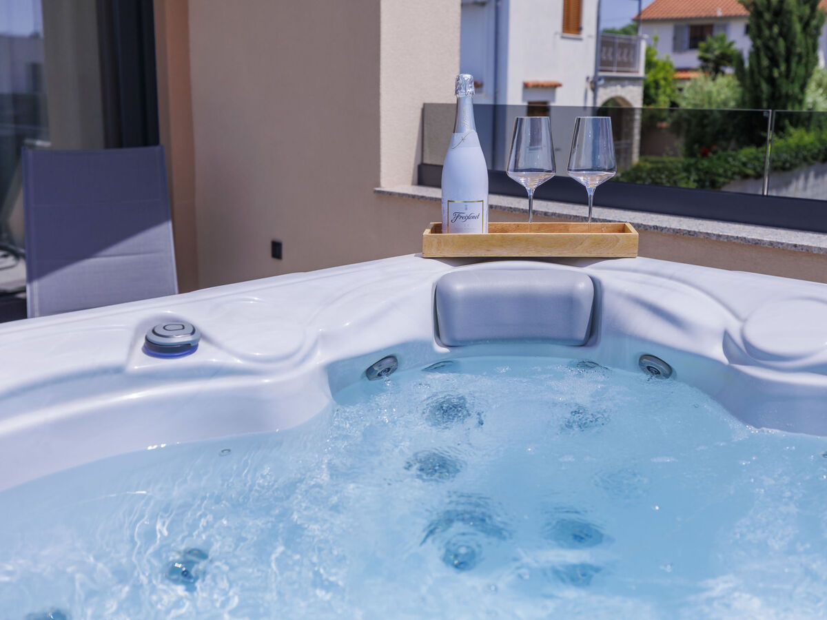 Villa Prudensia, 8 pers., piscine chauffée à Kaštelir - Photo 39