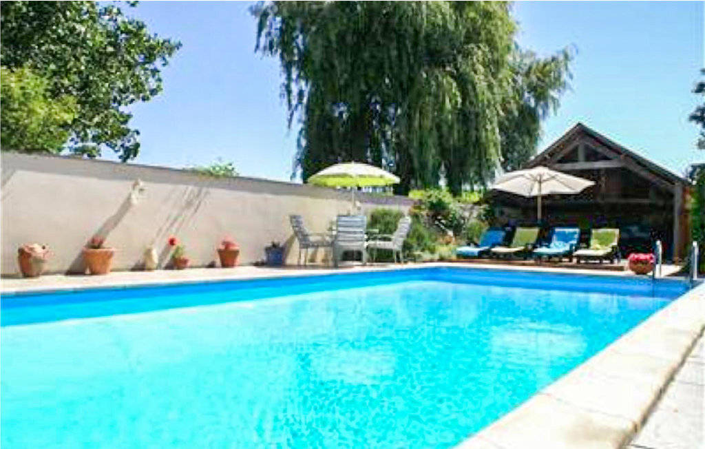 Maison 4 chambres avec piscine privée à Savigné - Photo 2