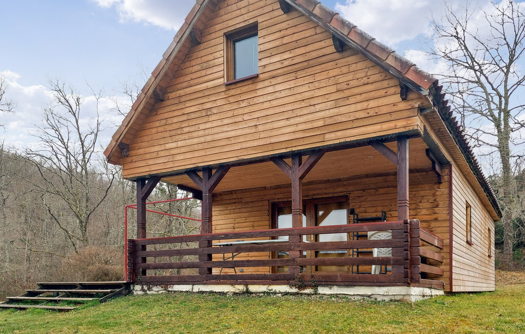 Chalet en bois au cœur des Pyrénées ariégeoises - Photo 1