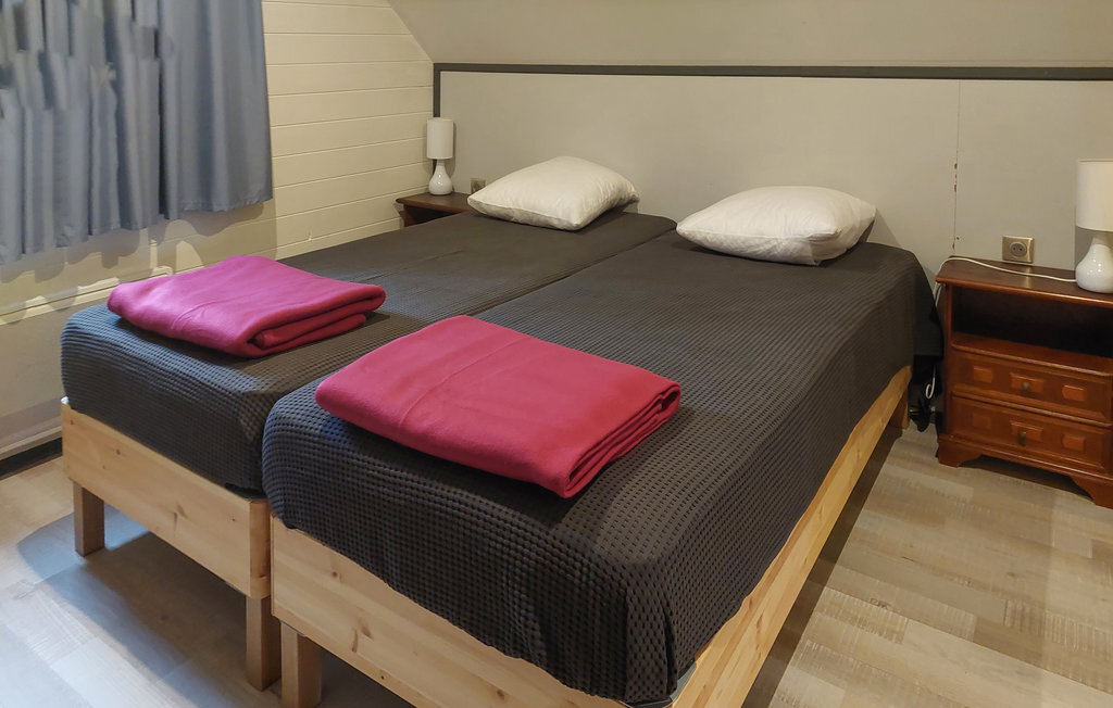 Chalet en bois au cœur des Pyrénées ariégeoises - Photo 9