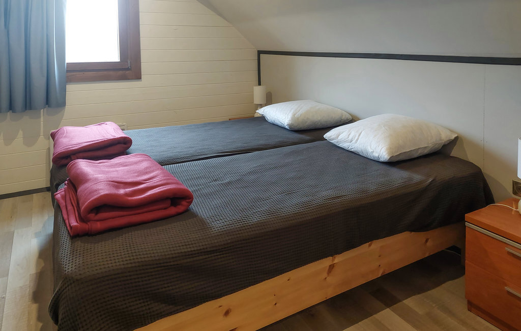 Chalet en bois au cœur des Pyrénées ariégeoises - Photo 10