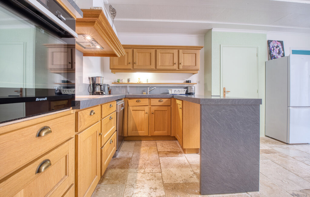 Maison pierre 9 personnes avec piscine privée à Jumilhac - Photo 22