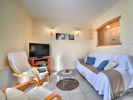 Maison Le Riveau à Dolus-d'Oléron, jardin et terrasse 25 m² : photo 3