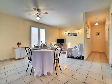 Maison Le Riveau à Dolus-d'Oléron, jardin et terrasse 25 m² : photo 6