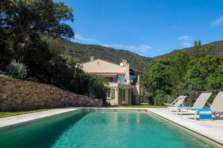 Stella Maris – Maison 12 pers. avec piscine à Cavalaire - Photo 2