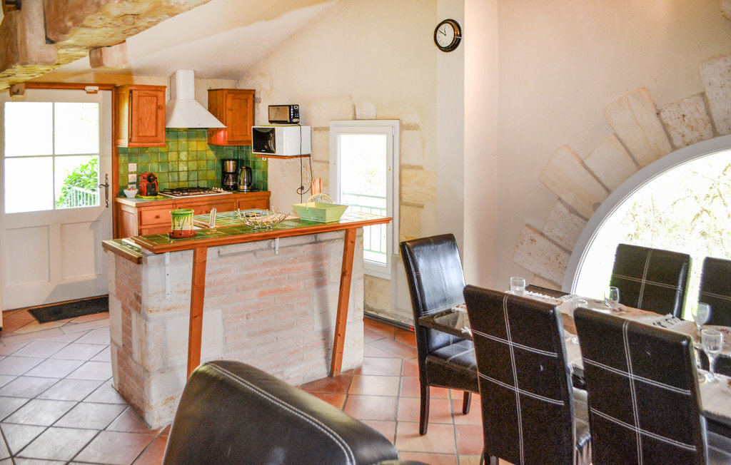 Maison 3 chambres avec jardin de 300 m² à Coutras - Photo 7