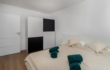 Location Maison 8 personnes à Drivenik - Photo 19