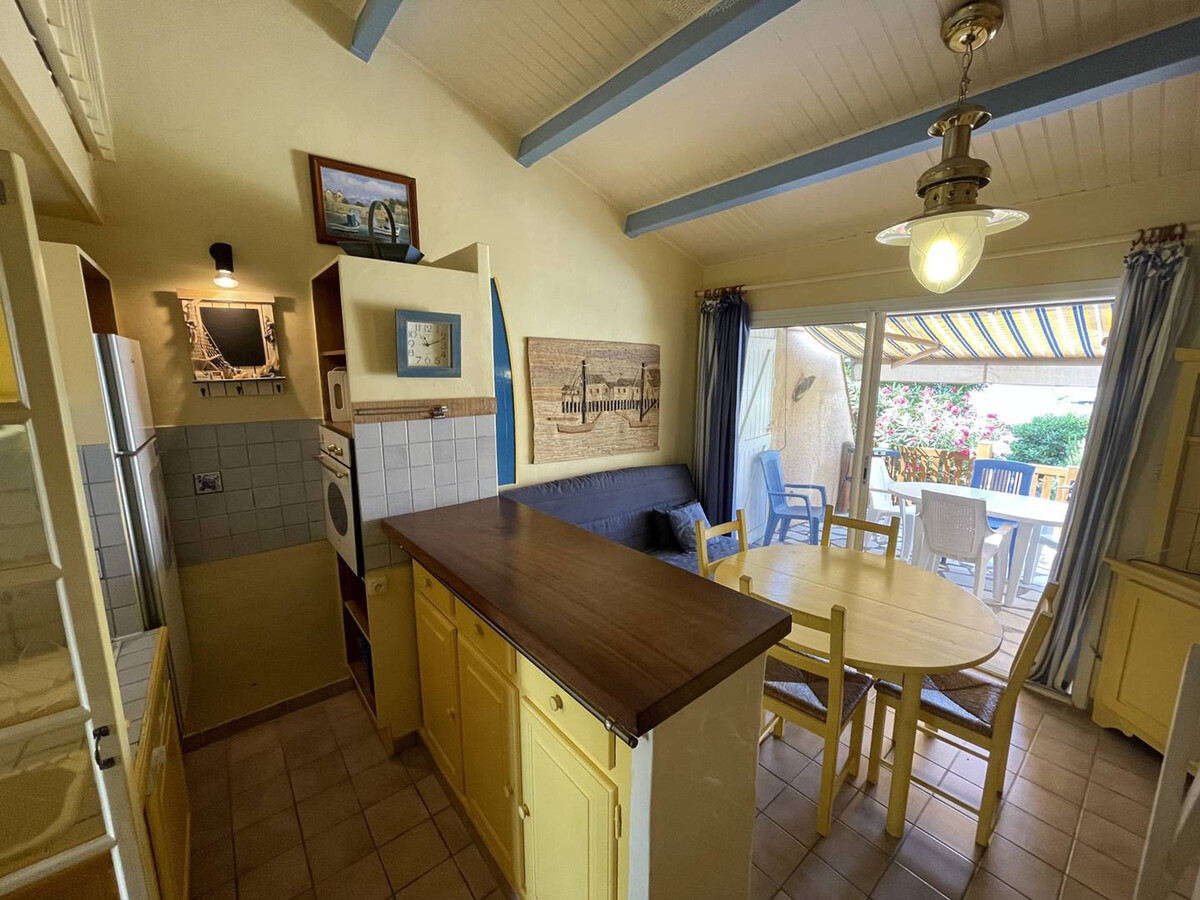 Studio cabine mezzanine avec terrasse vue marina – Saint-Cyprien - Photo 3