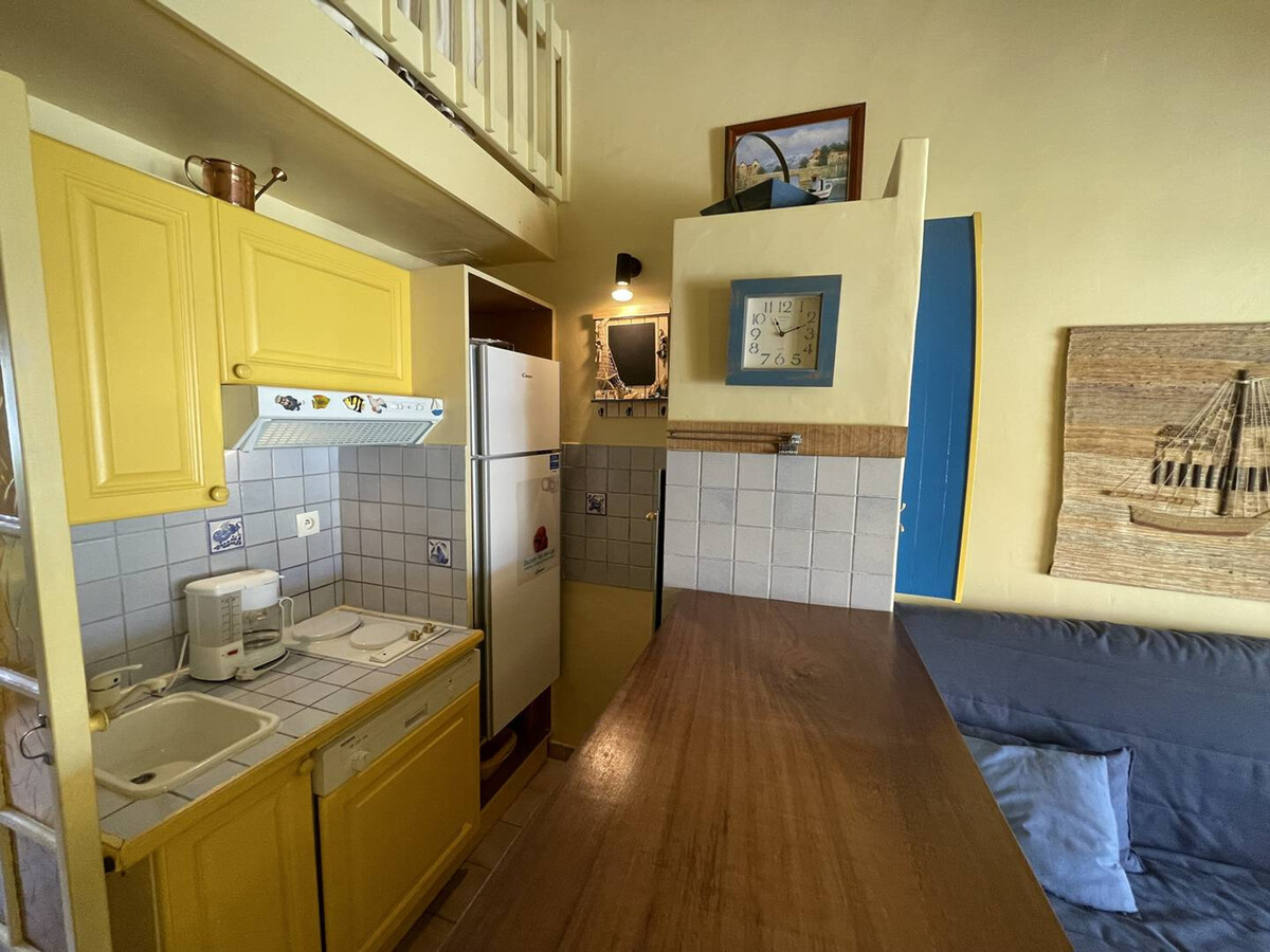 Studio cabine mezzanine avec terrasse vue marina – Saint-Cyprien - Photo 7