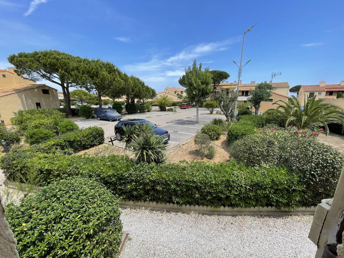 Studio cabine mezzanine avec terrasse vue marina – Saint-Cyprien - Photo 11