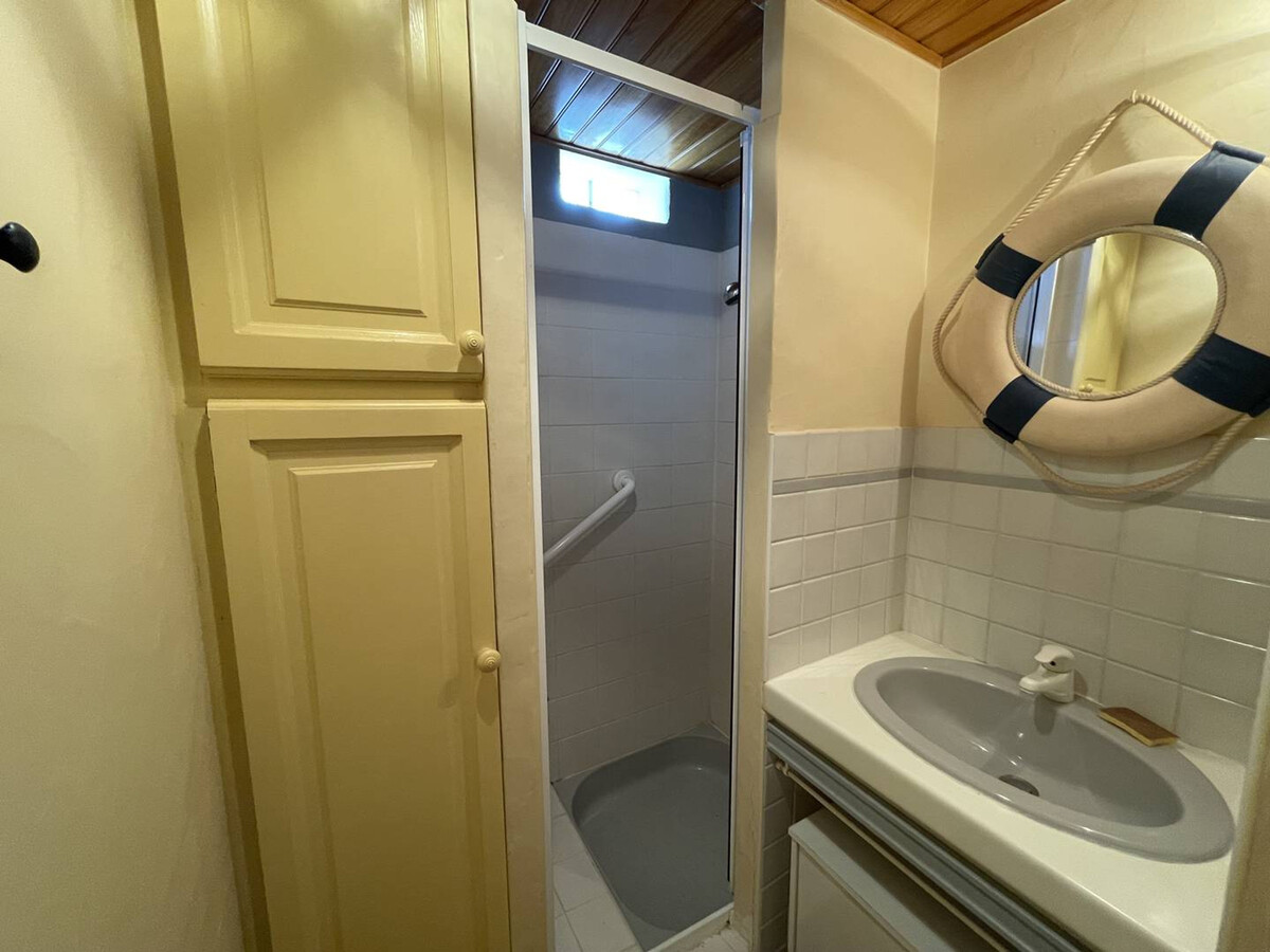 Studio cabine mezzanine avec terrasse vue marina – Saint-Cyprien - Photo 19