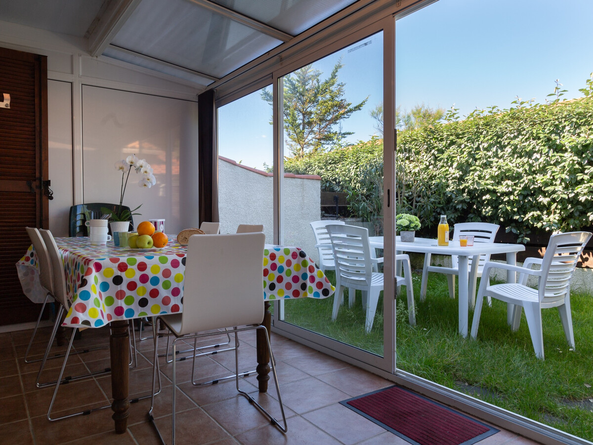 Maison mitoyenne 1 chambre avec jardin à Seignosse - Photo 2