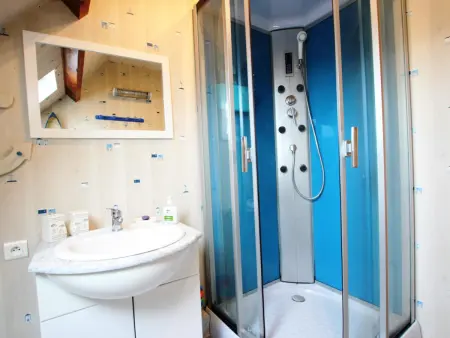 Gîte mitoyenne avec aperçu mer à Vicq-sur-Mer : photo 12