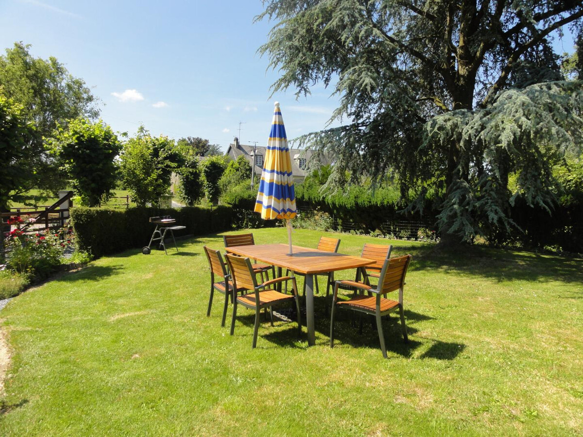 Gîte 7 pers. jardin clos, table ping-pong à Quibou - Photo 1