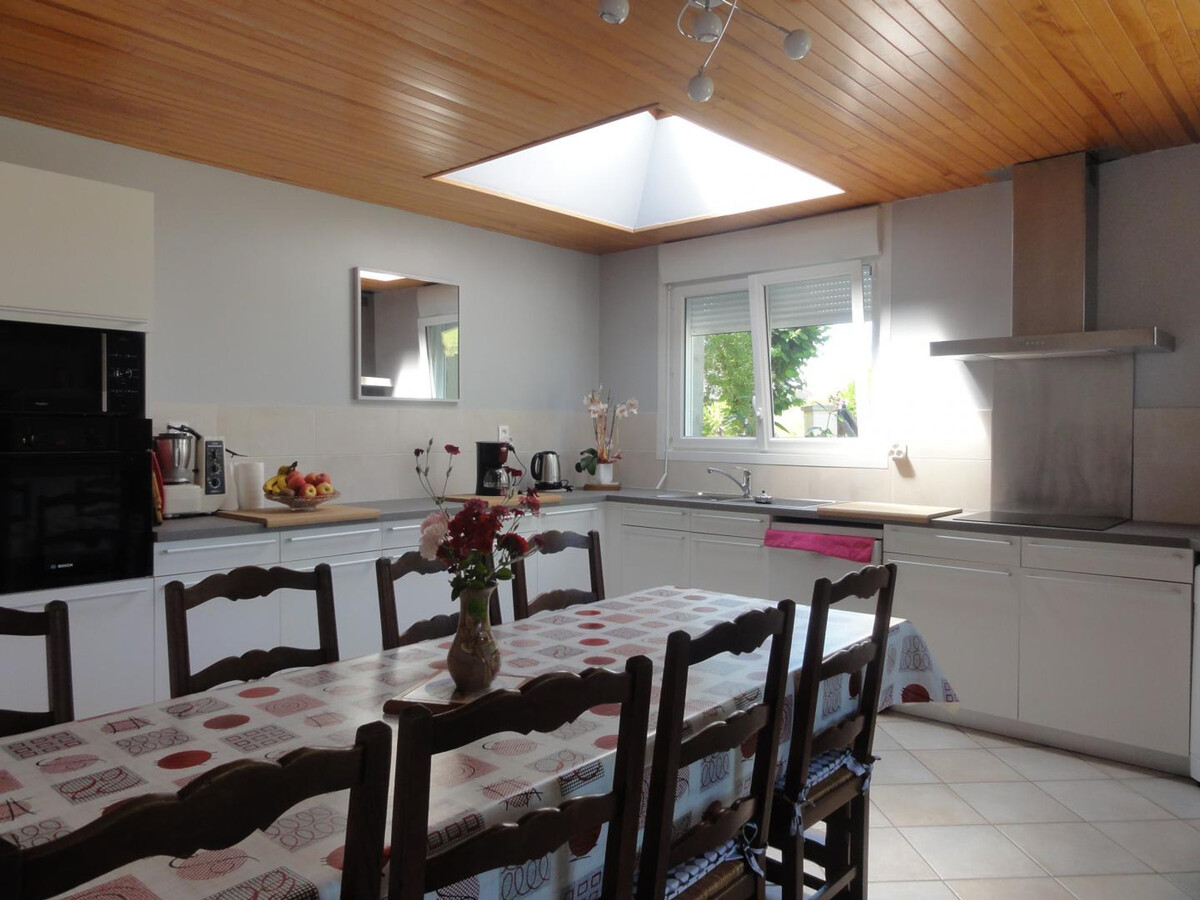 Gîte 7 pers. jardin clos, table ping-pong à Quibou - Photo 2