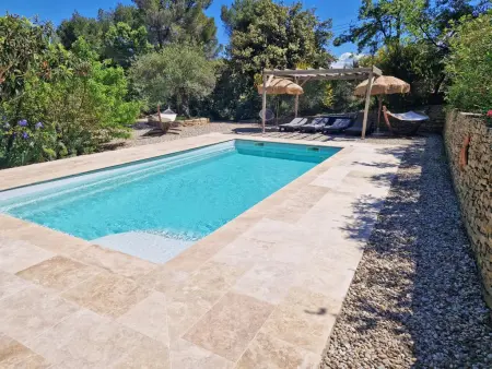 La Petite Pinède, maison avec piscine chauffée à Faucon : photo 7
