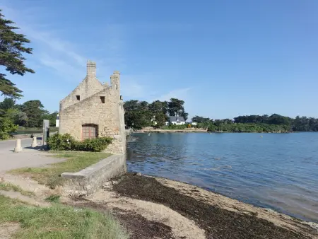Maison cosy à 300m de la plage du Fogeo, équipements modernes et parking privé - Photo 9