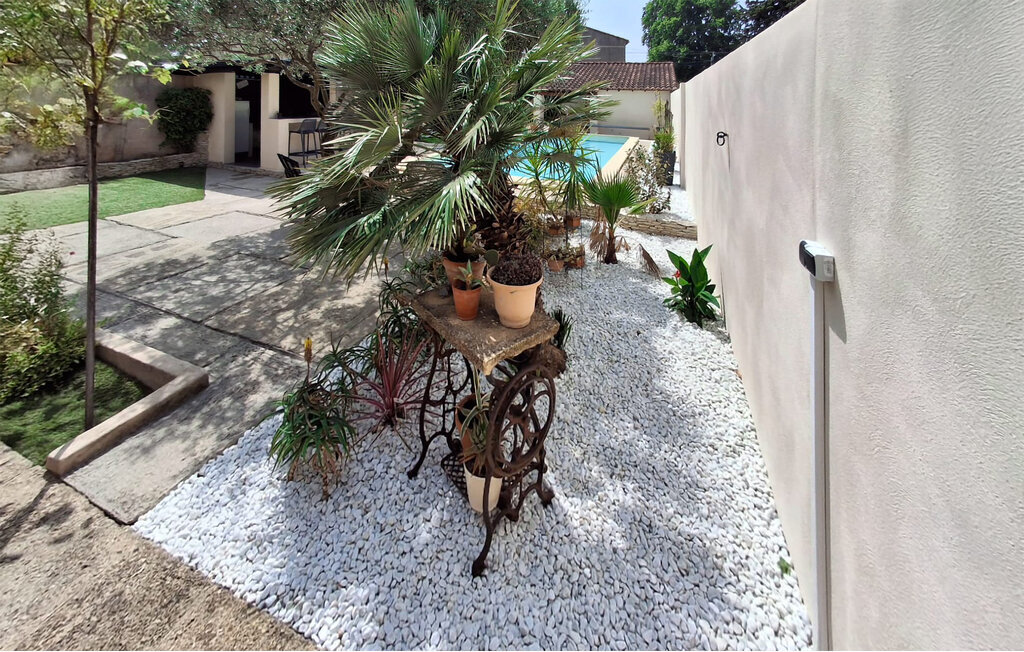 Maison 3 chambres avec piscine privée à Sorgues - Photo 12