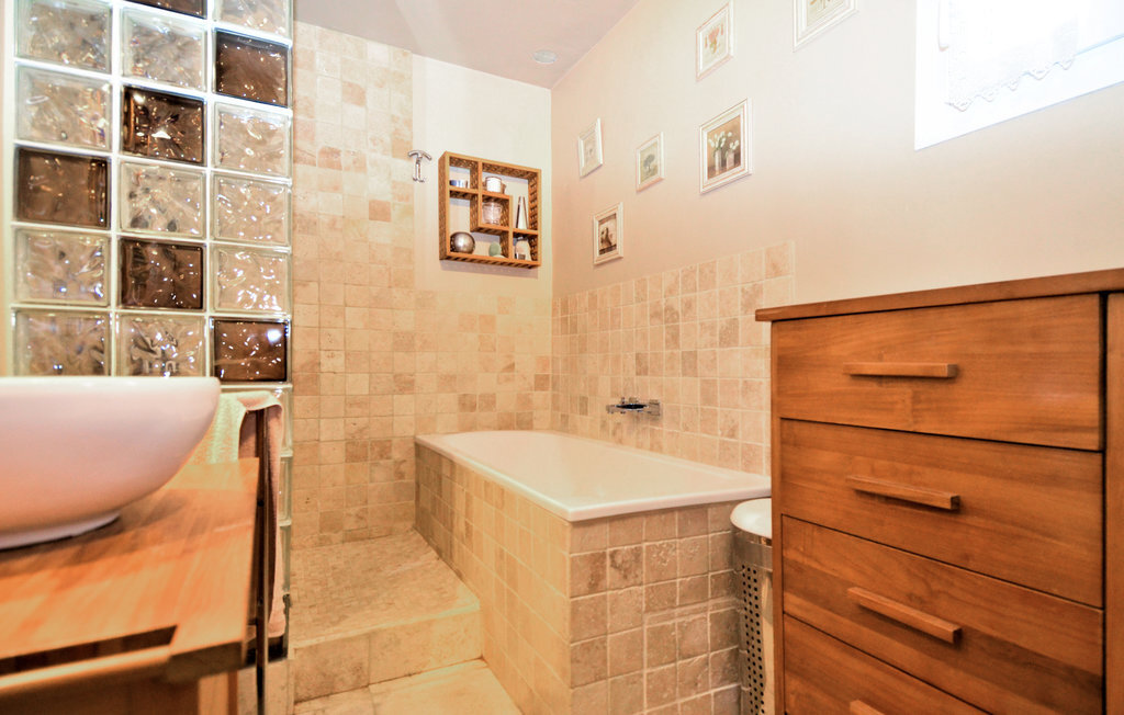 Maison 3 chambres avec piscine privée à Sorgues - Photo 25