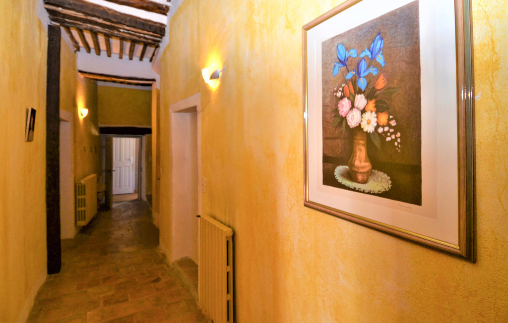Maison du 16e siècle avec piscine à St-Hippolyte-du-Fort - Photo 9