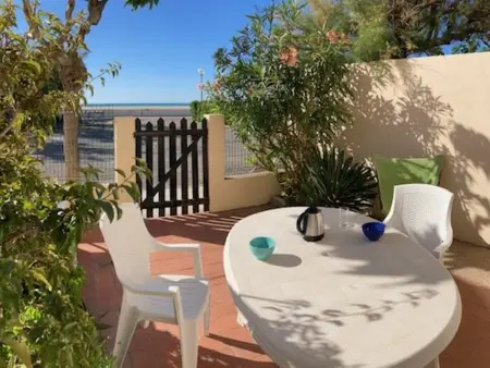 Location maison à Fleury Saint Pierre la Mer, Appartement 3 pièces avec terrasse, calme, proche plage et commerces, 2 étoiles Meublé de Tourisme