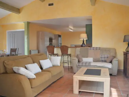 Villa 5 pièces 3 chambres avec jardin, clim, wifi, animaux admis - Photo 3