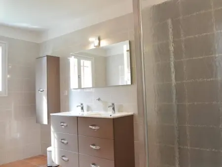 Villa 5 pièces 3 chambres avec jardin, clim, wifi, animaux admis - Photo 10