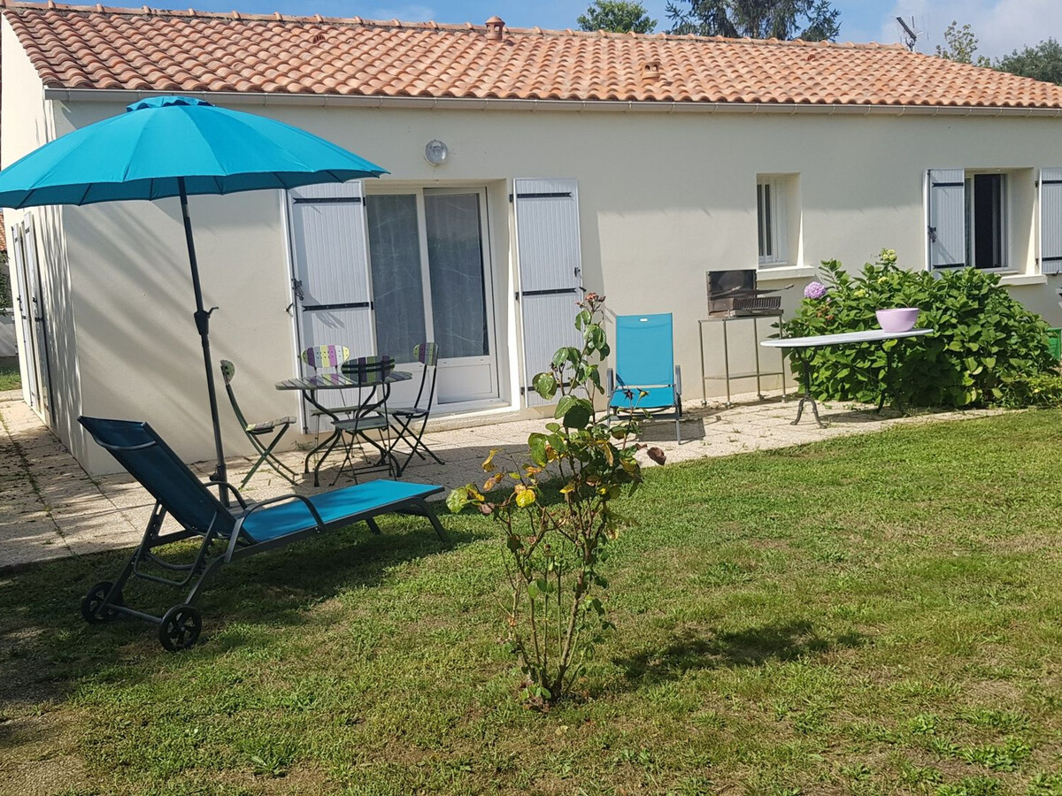 Gîte plain-pied 4 pers. Saint-Hilaire-de-Chaléons, jardin 400m² - Photo 1