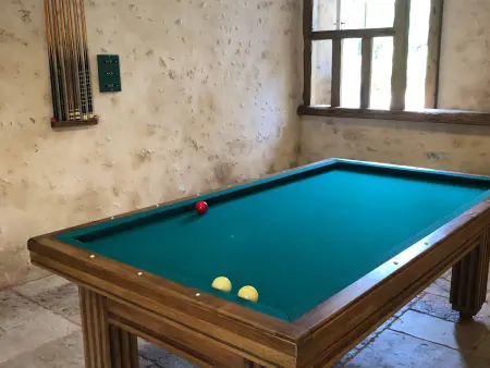 Gîte 6 chambres piscine chauffée et tennis à Maresché - Photo 2