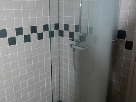 Gîte 6 chambres piscine chauffée et tennis à Maresché - Photo 17