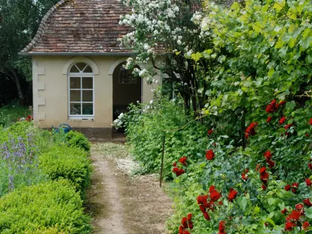 Gîte 6 chambres piscine chauffée et tennis à Maresché - Photo 25