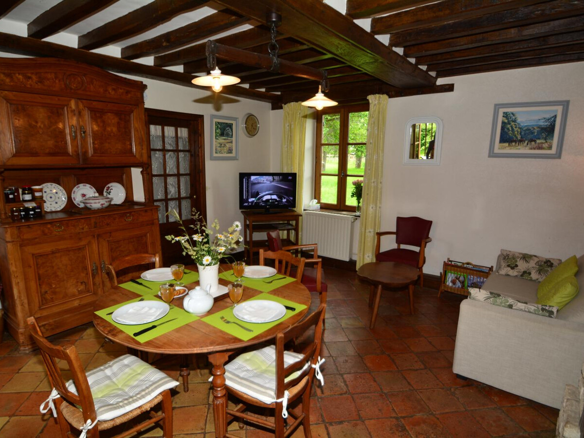 Gîte XVIIIe siècle à Marmouillé, vue sur vallée - Photo 5