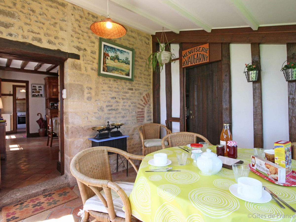 Gîte XVIIIe siècle à Marmouillé, vue sur vallée - Photo 10