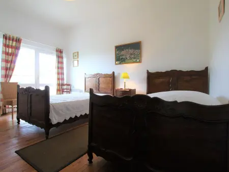Gite familial 7 personnes avec cour de 600 m² : photo 7