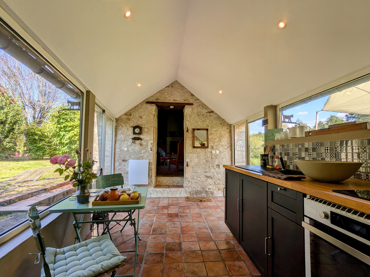 Le Petit Ajoux, gîte de charme avec piscine en Brenne - Photo 4