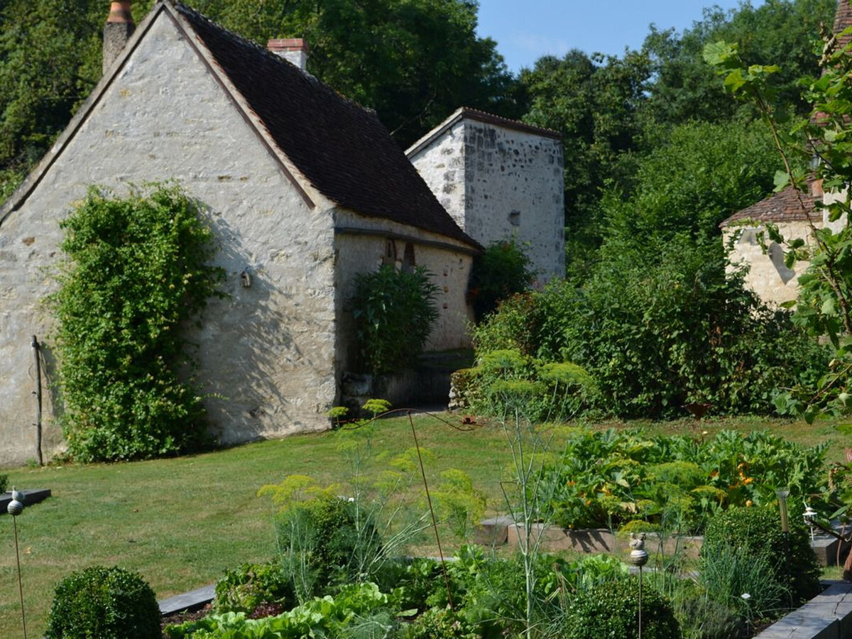 Le Petit Ajoux, gîte de charme avec piscine en Brenne - Photo 8