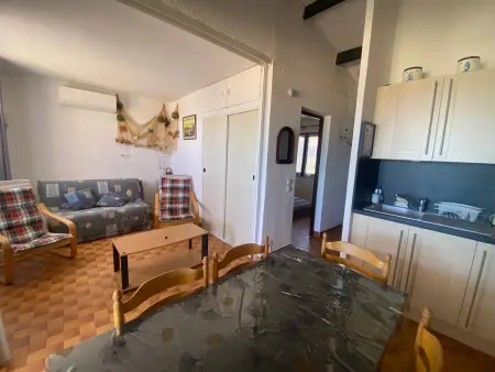 Maison T3 face à la mer, Port Leucate, parking privé : photo 6
