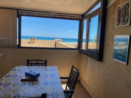 Maison T3 face à la mer, Port Leucate, parking privé : photo 12