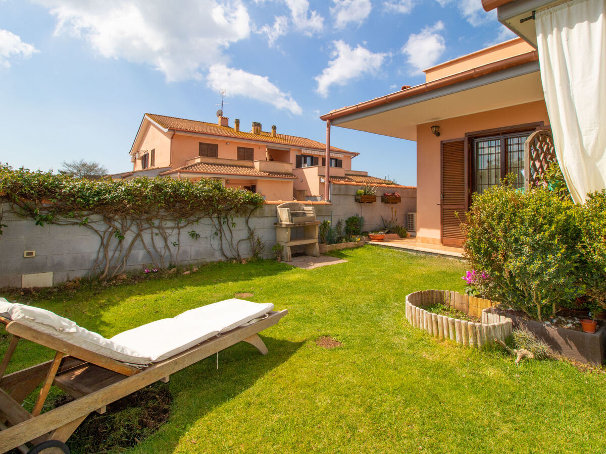 Maison Venere à Ardea, 4 pièces avec jardin 200m² - Photo 2