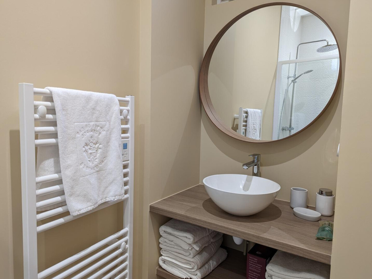 Maison 4 pers. à Angoulême, cour privée, équipée bébé - Photo 12
