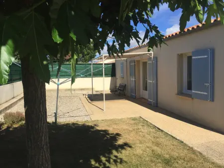 Maison plain-pied 60 m² avec jardin clos, 2 km de la plage - Photo 7