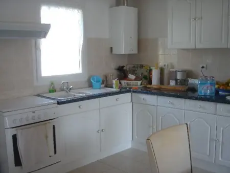 Maison plain-pied 60 m² avec jardin clos, 2 km de la plage - Photo 8