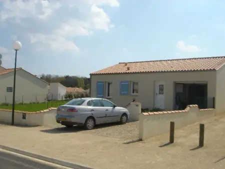 Maison plain-pied 60 m² avec jardin clos, 2 km de la plage - Photo 9