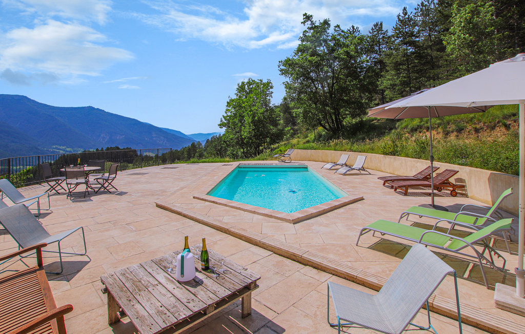 Maison 8 pers. avec piscine chauffée et vue montagnes à Die - Photo 2