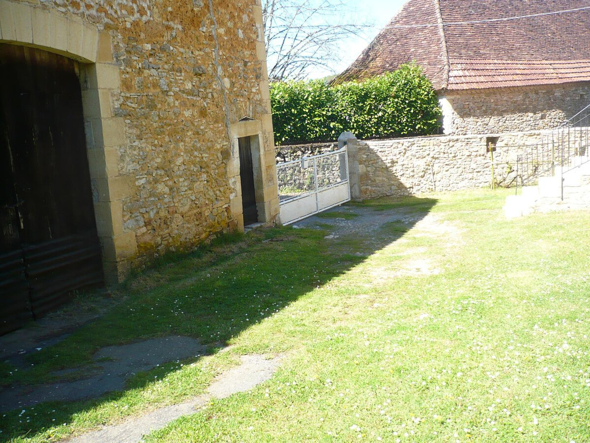Charmante maison en pierre avec jardin clos, Tourtoirac - Photo 17