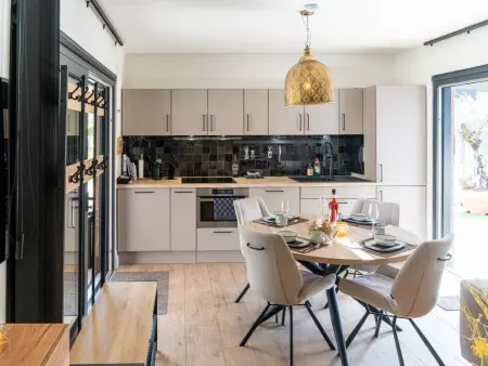 Maison avec 4 vélos électriques offerts, lisière de forêt à Zutendaal : photo 3
