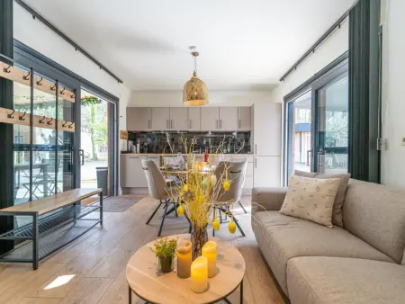 Maison avec 4 vélos électriques offerts, lisière de forêt à Zutendaal : photo 9