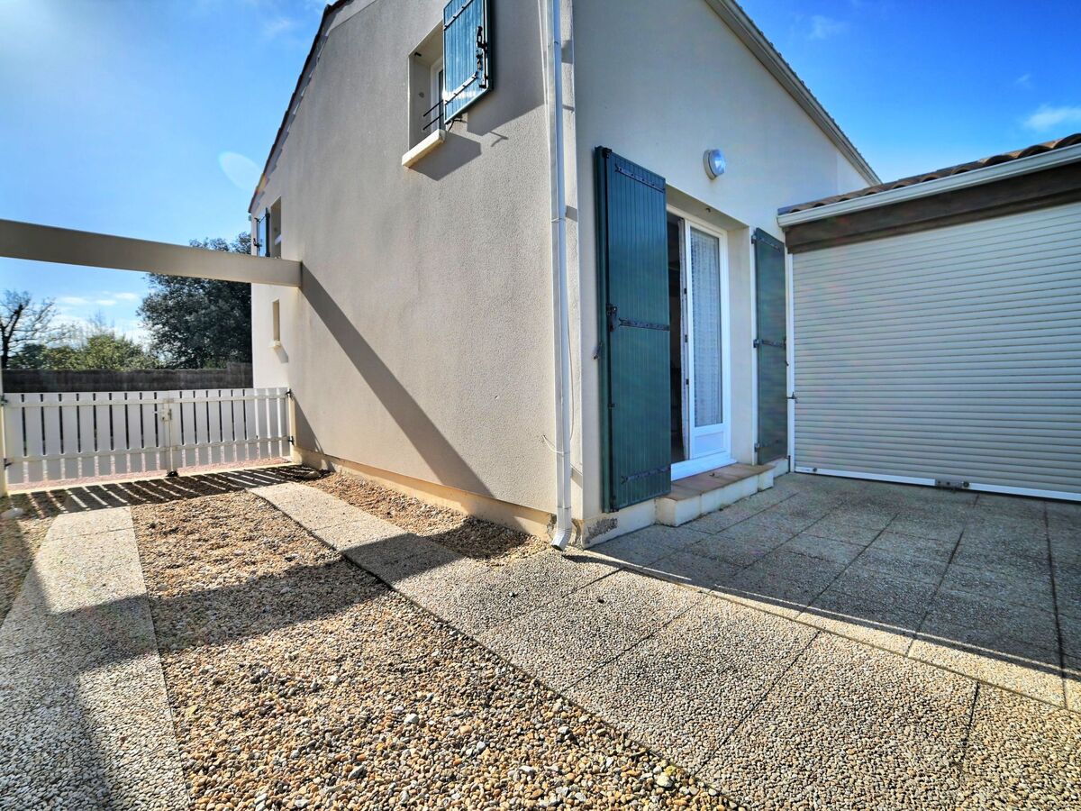 Maison mitoyenne à 100 m de la plage de Perroche, Oléron - Photo 2