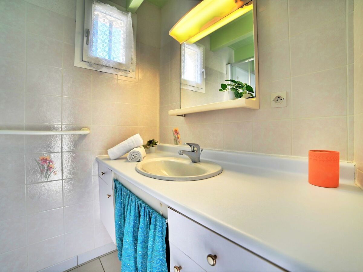 Maison mitoyenne à 100 m de la plage de Perroche, Oléron - Photo 16