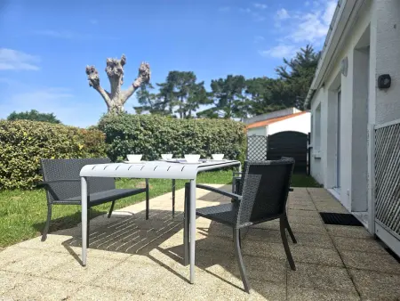 Maison 3 pièces avec mezzanine, 6 couchages, à 5 km de la plage - calme et tout confort, parking inclus - Photo 1
